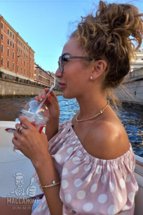 Массажистка Виктория, ID 648195, Санкт-Петербург - фото 1