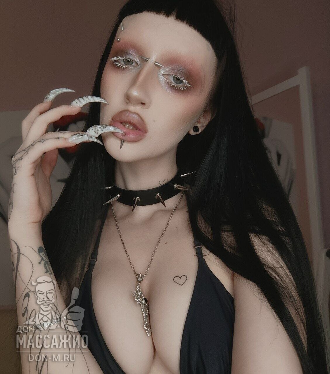 Нана, Санкт-Петербург